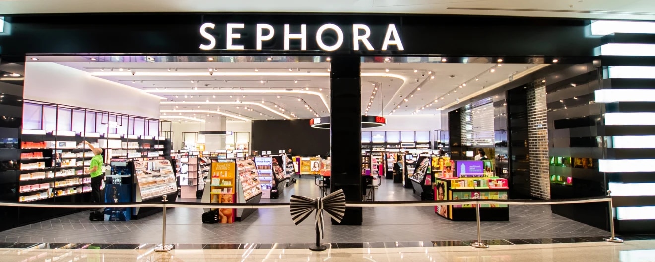 Reem Mall - Store Banner