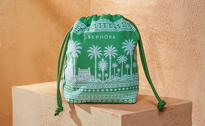 Sephora =Gifting =  Green Drawstring Bag Ecom Exclusive