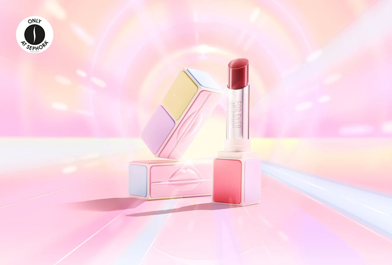 Make Up For Ever  = Sephora  