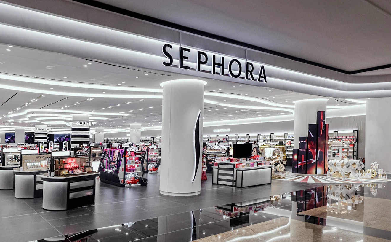 Stores - Sephora Services = Sephora