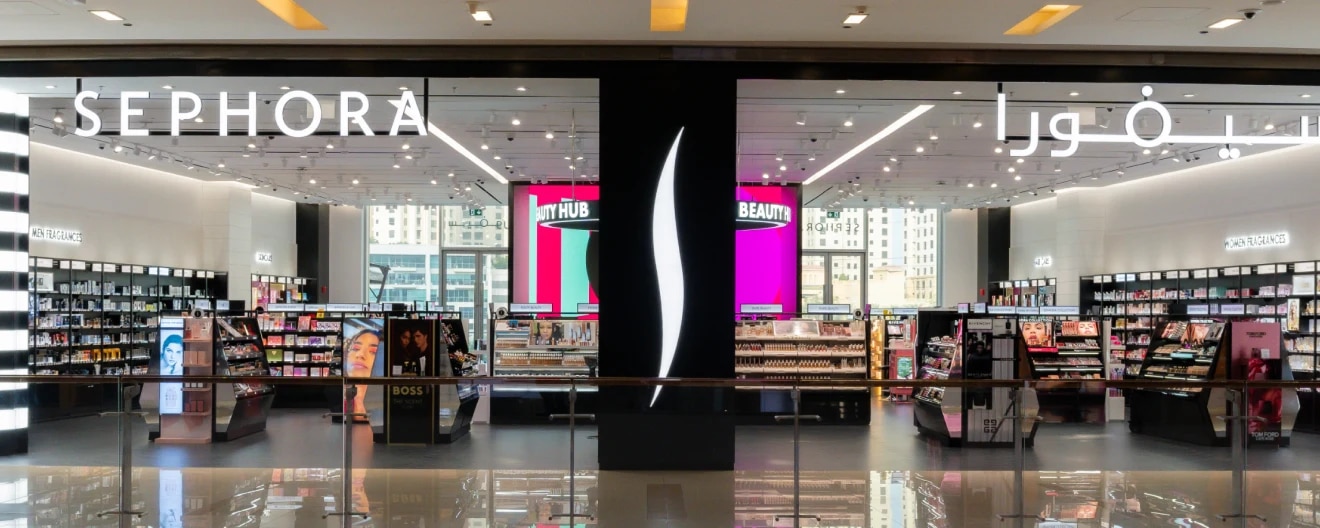 Dubai Marina Mall - Store Banner
